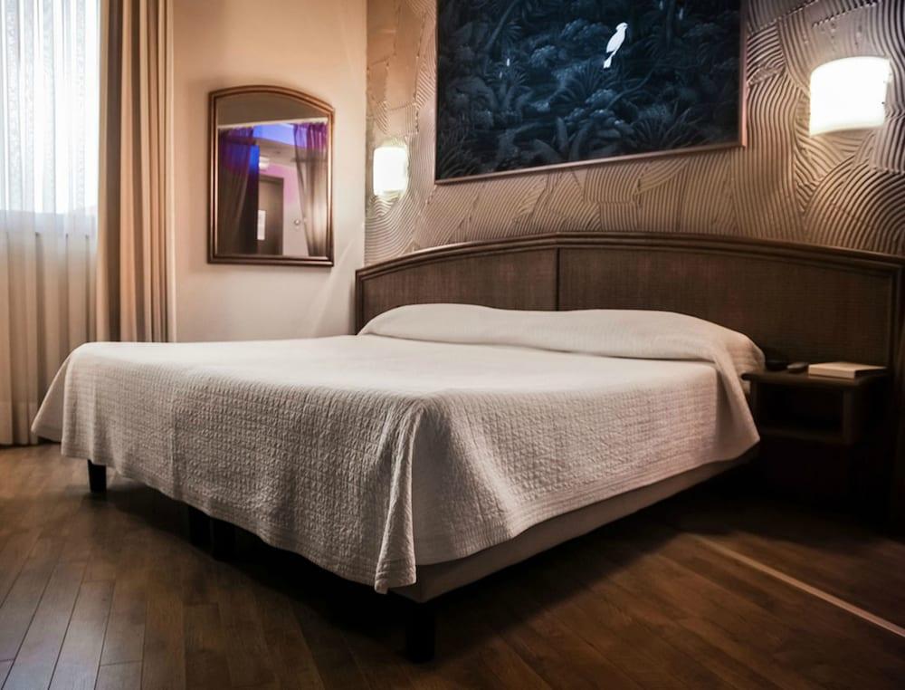 Welcome Hotel Legnano Exteriér fotografie